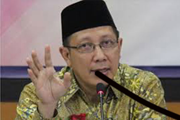 Menteri Agama Pimpin...