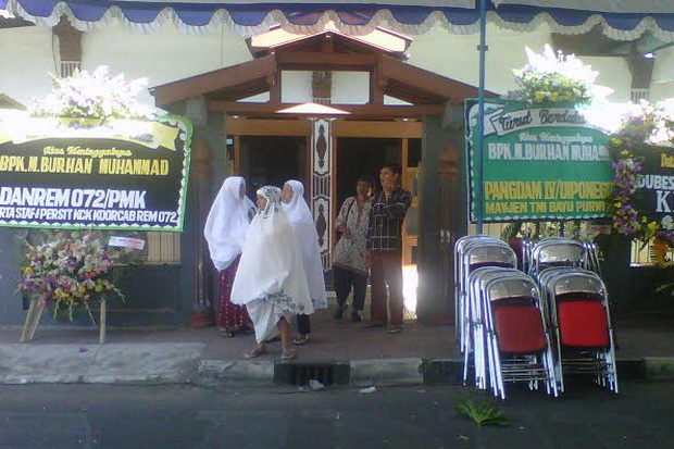 Burhan Muhammad Dimakamkan...