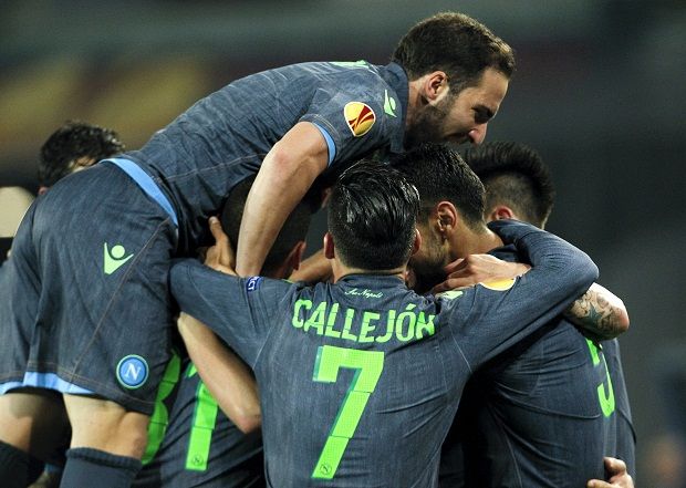 Napoli Susah Payah Taklukkan...