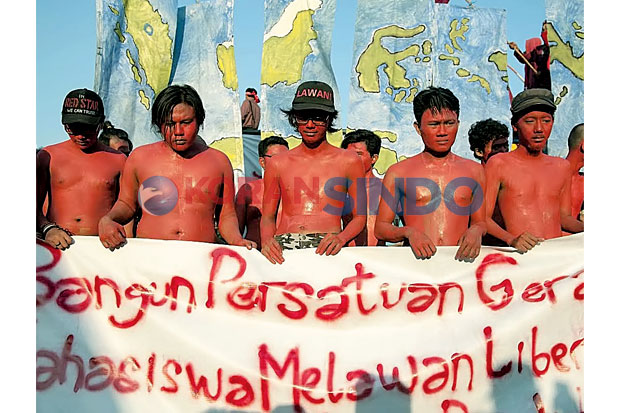 Harkitnas Momentum Kebangkitan...