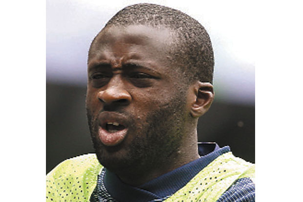 Toure Menuju Giuseppe...