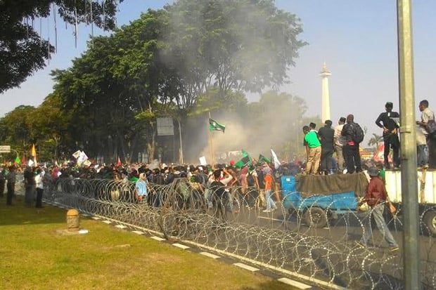 Mahasiswa Akan Menginap...