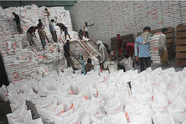 Antisipasi Beras Plastik,...