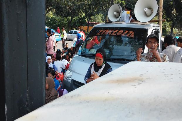 Audiensi ke Ahok Tak...
