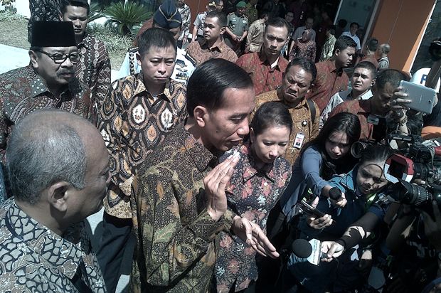 Jokowi Resmikan Terminal...