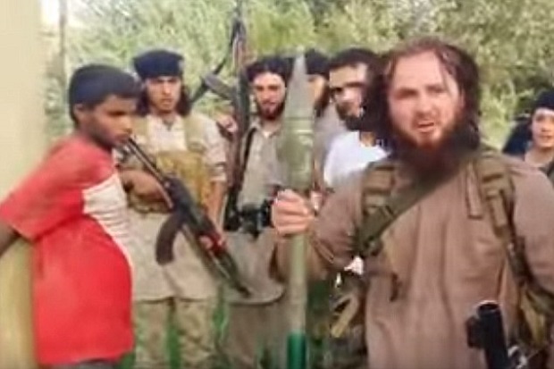 Sadis, ISIS Eksekusi...