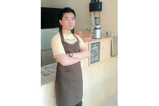 Habis Putus, Bikin Resto