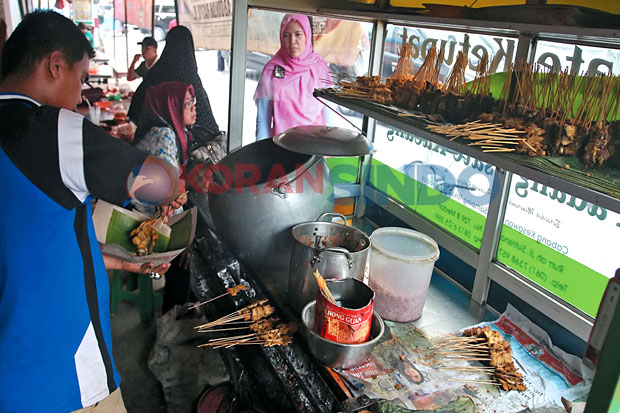 Street Food Legendaris...