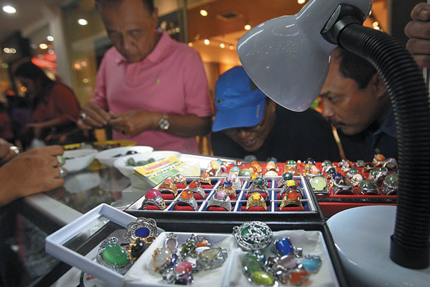 Produk Batu Akik Jadi...