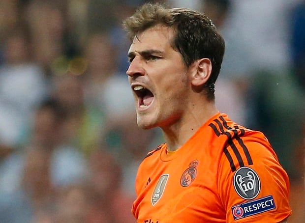 Iker Casillas Pecahkan...