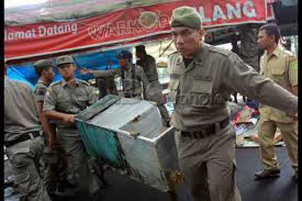 Bangunan Dibongkar,...