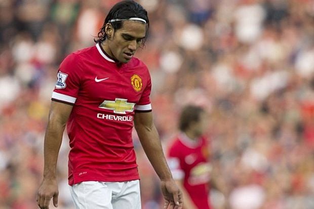 MU Resmi Depak Falcao