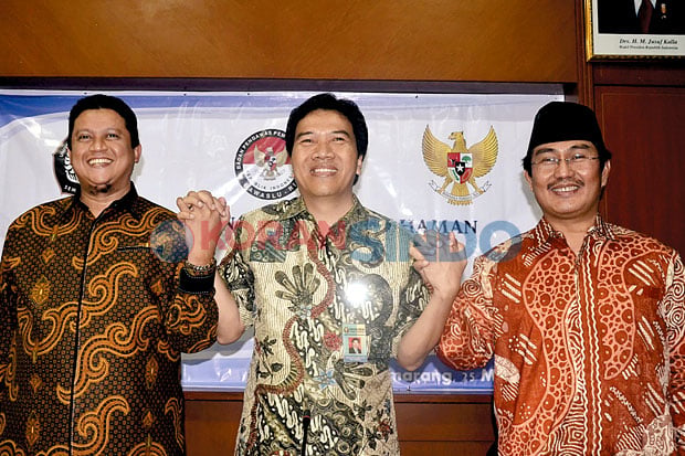 KPU Beri Batas Waktu...