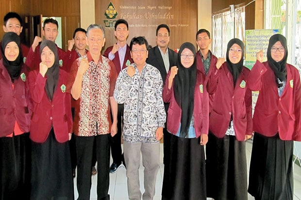 11 Mahasiswa Dikirim...