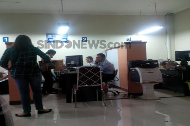 Sistem Eror, Pelayanan...