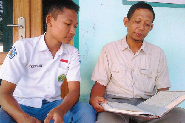 Total dalam Bertugas,...