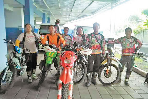 Menjelajah Hutan untuk...