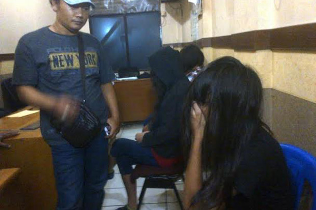 ABG Depok Dijual Ibu...