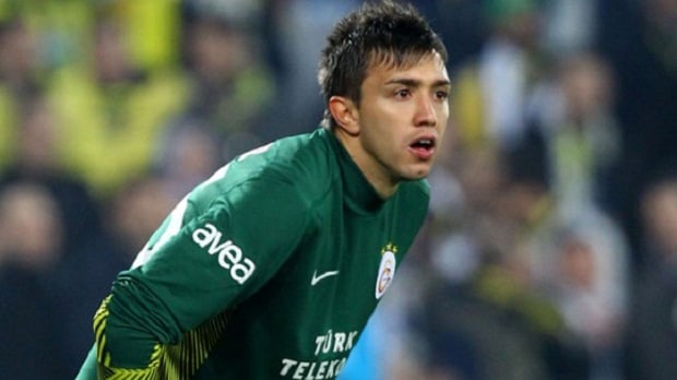 Arsenal Inginkan Kiper...