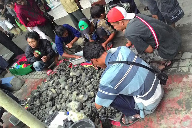 Praktik Pungli PKL Batu...