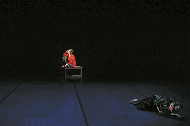 Dinamika Panggung Teater
