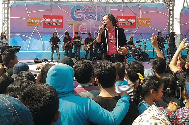 Rhoma dan Soneta Goyang...