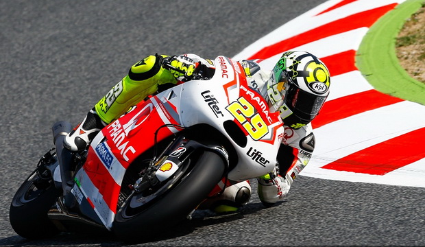Iannone Tertawa di Atas...