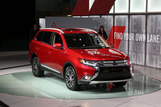 Outlander 2016 Alami...