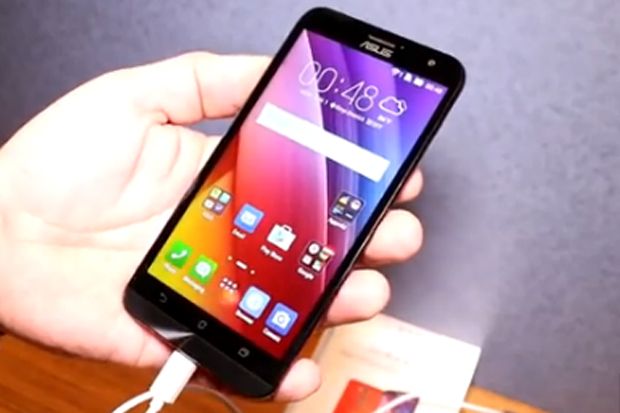 Asus Luncurkan 4 Varian...