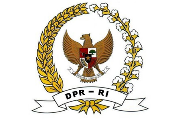 DPR Anggap Kinerja Tim...