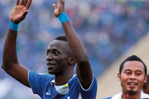 Konate Keukeuh Bertahan