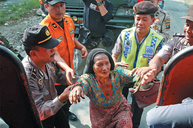 3 Juta Kubik Kubah Lava...