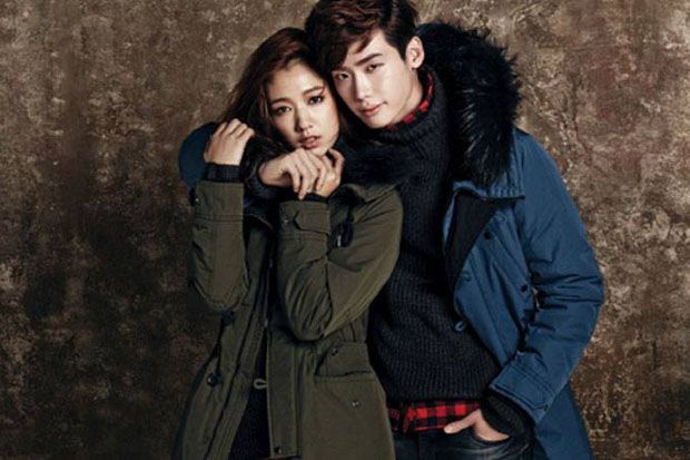Lee Jong Suk dan Park...