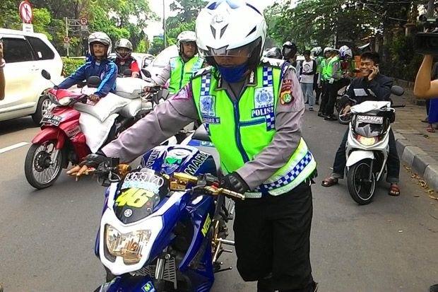 Terjaring Razia, Motor...