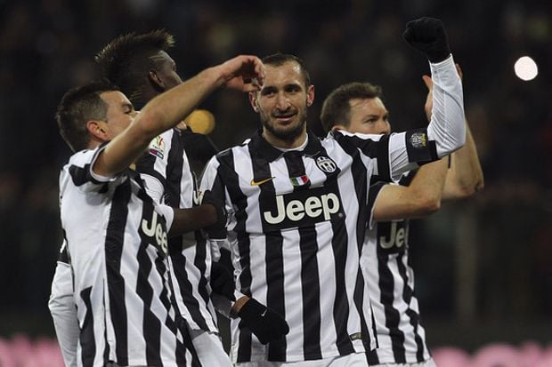 Juventus Ditinggal Tiga...