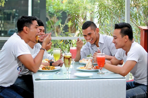 Tanya Menu, Lalu Check-In