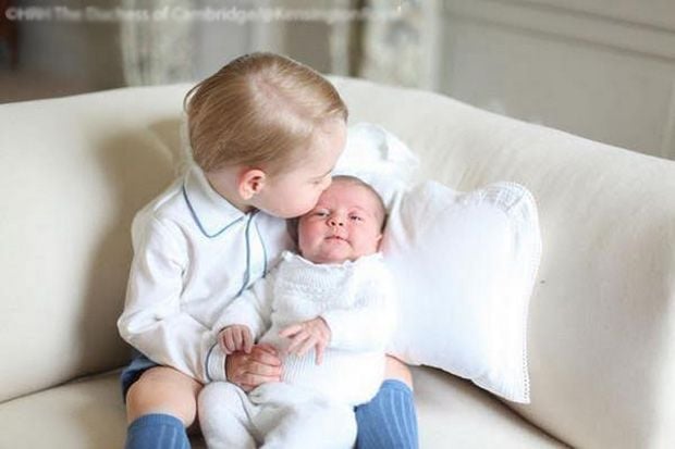 Pangeran George Cium...