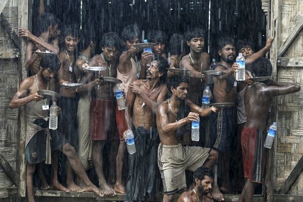 Diduga Jual Manusia,...