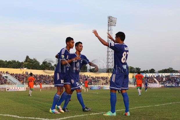 Pesta Gol, PSIS Semarang...