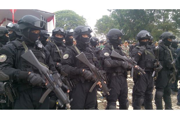 Lumpuhkan Teroris, TNI...