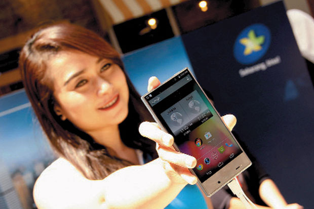 LCD Tanpa Bingkai
