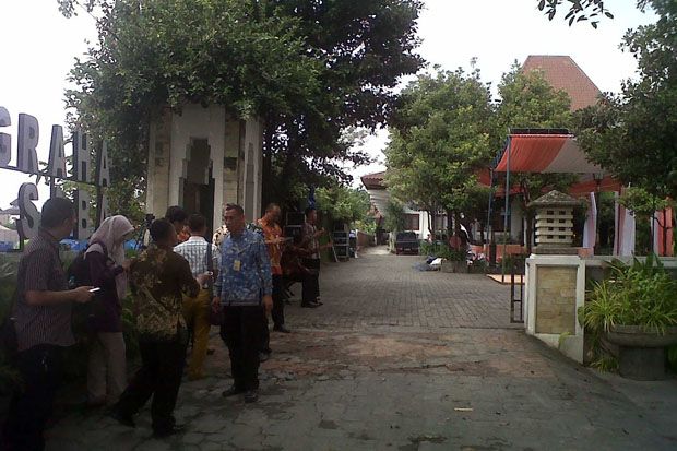 Jokowi Mantu, Polda...