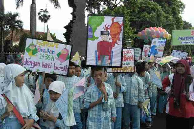 Siswa di Kudus Gelar...