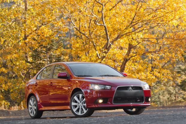 Mitsubishi Siapkan Lancer...
