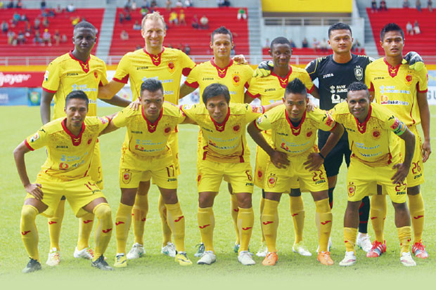 Hadapi Legenda Indonesia