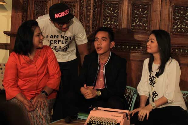 Air Siraman Gibran-Selvi...