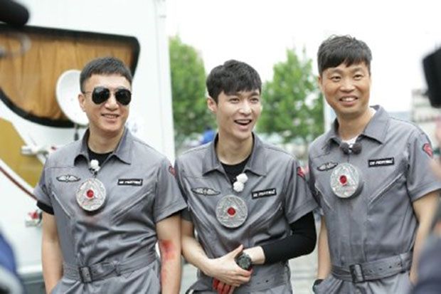 Lay EXO Nikmati Aktivitas...