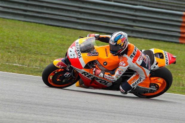 Pedrosa Manfaatkan Status...