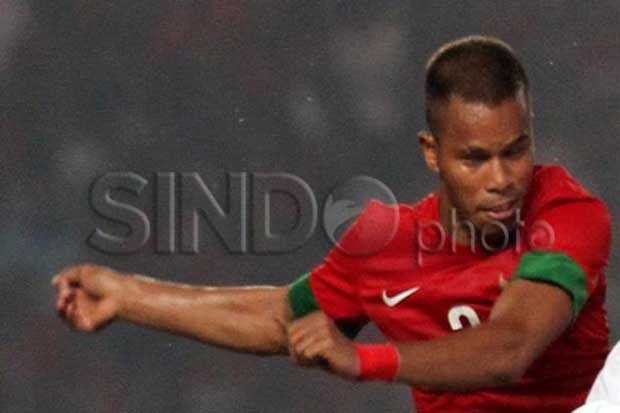 Tarik Vava, Aji Santoso...