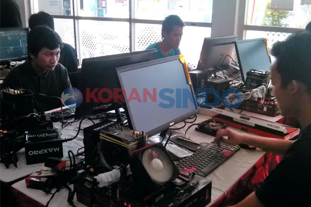 Industri PC dan Game...